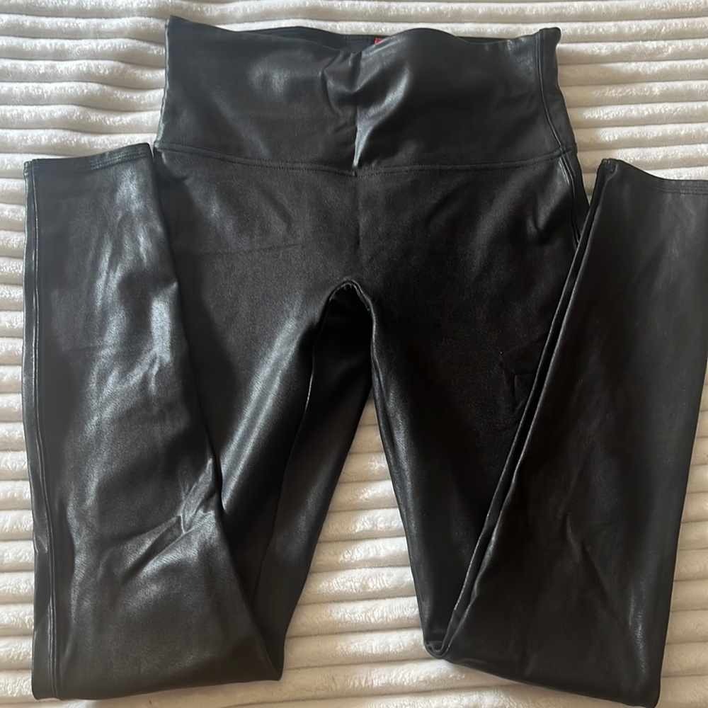 Spanx leggings. NWOT.  Never worn.